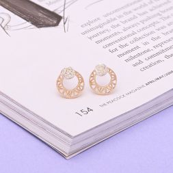 Pretty Lattice Pattern Diamond Studs