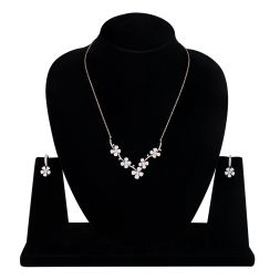 Stunning Floral Diamond Necklace Set