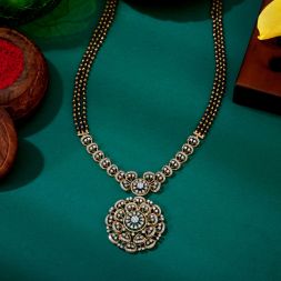 Radiant Floral Diamond Mangalsutra