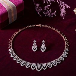 Classic Elegance Diamond and Emerald Necklace Set