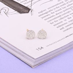 Simple Sparkling Diamond Studs