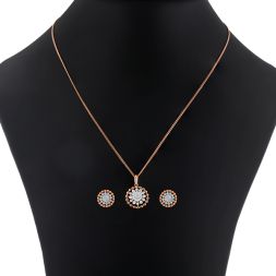 Subtle Diamond and Rose Gold Pendant Set