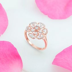 Delicate Diamond Finger Ring