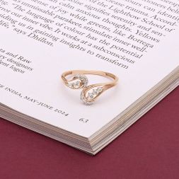 Stylish Curved Diamond Finger Ring