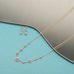 Stunning Diamond and Rose Gold Necklace Set