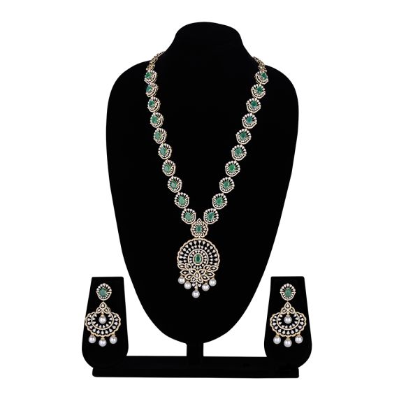 Jaipur crystal mint green stone necklace with minakari balls – Prashanti  Sarees