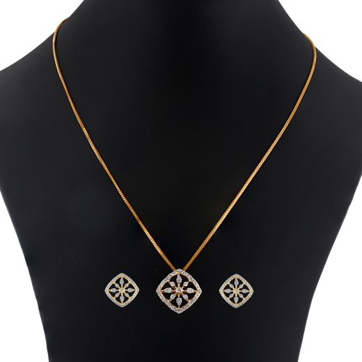 Square Design Yellow Gold Pendant Set