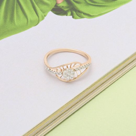 Glistening Rose Gold and Diamond Finger Ring